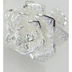 خاتم عصري شكل وردة من الفضة حجمه قابل للتعديل