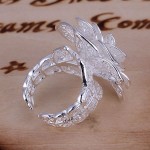 خاتم عصري شكل وردة من الفضة حجمه قابل للتعديل