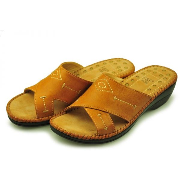 SANDAL