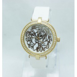 ساعة ماركة نيوفاندي العالمية