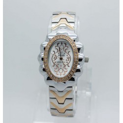 ساعة ماركة نيوفاندي العالمية