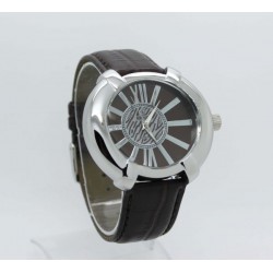 ساعة ماركة نيوفاندي العالمية