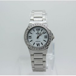 ساعة ماركة نيوفاندي العالمية