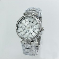 ساعة ماركة نيوفاندي العالمية